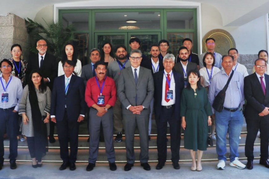 Ambassador Hashmi hosted Pak-China Journalist delegation
