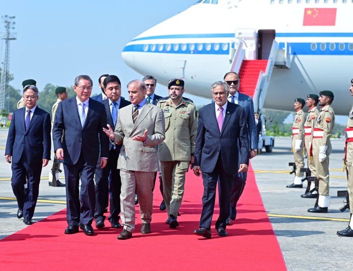 CHINESE PREMIER LI QIANG ARRIVES IN PAKISTAN ON OFFICIAL VISIT
