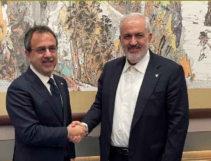 Pakistan and Iran Discuss Energy Cooperation at Belt & Road Conference in China