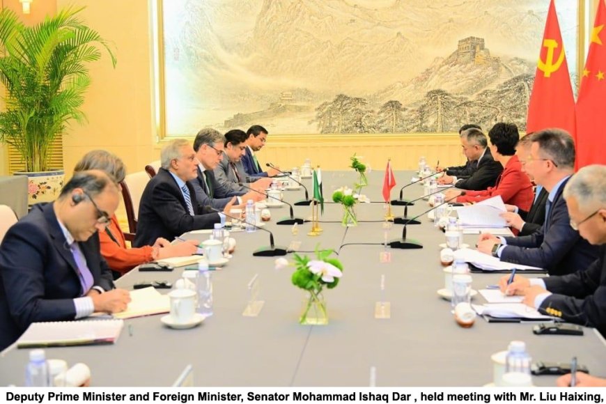 China, Pakistan Pledge Deeper Strategic Cooperation at 7th Foreign Ministers’ Dialogue