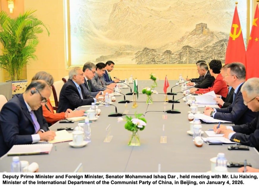 China, Pakistan Pledge Deeper Strategic Cooperation at 7th Foreign Ministers’ Dialogue